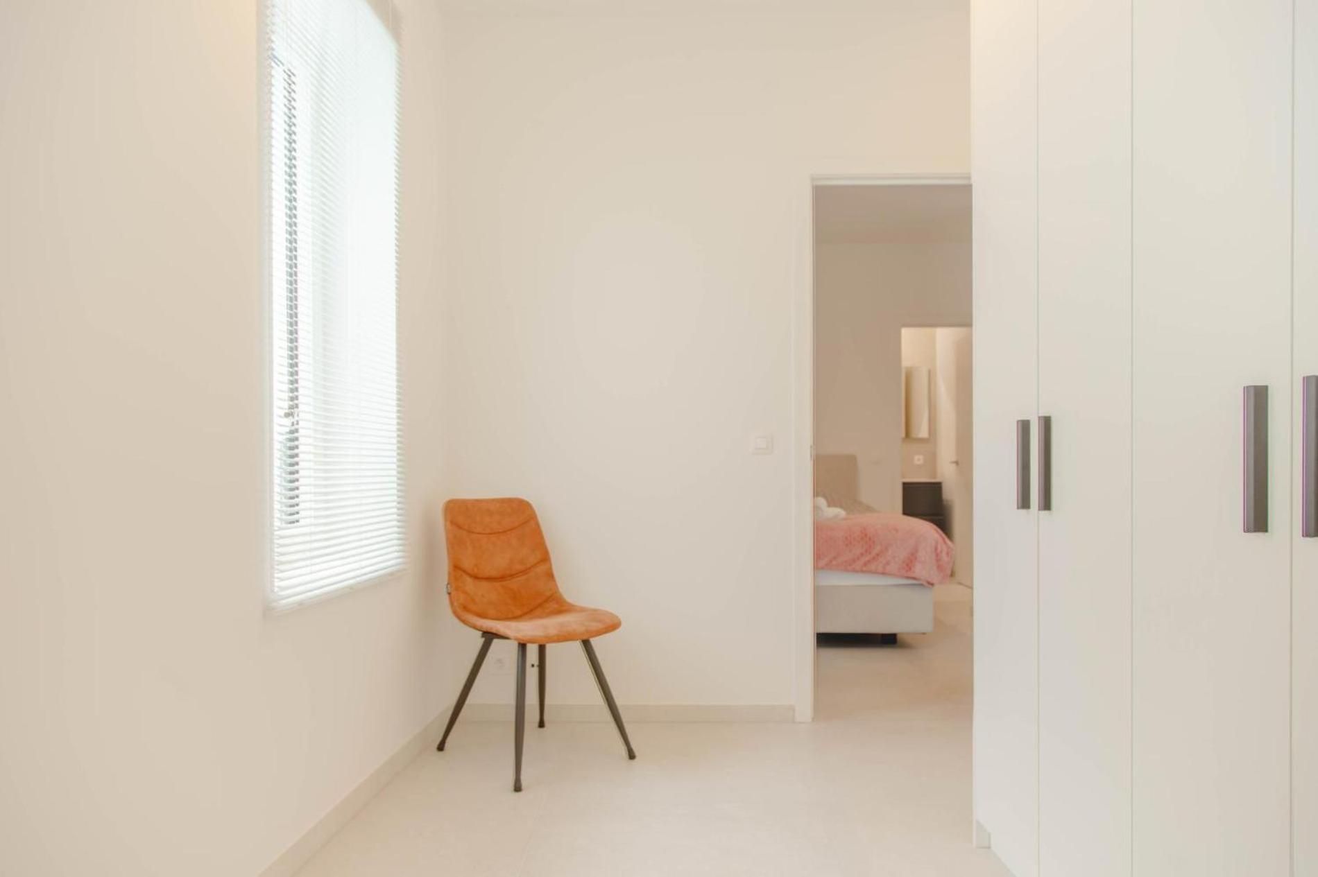 Serene In The Heart Of Antwerp