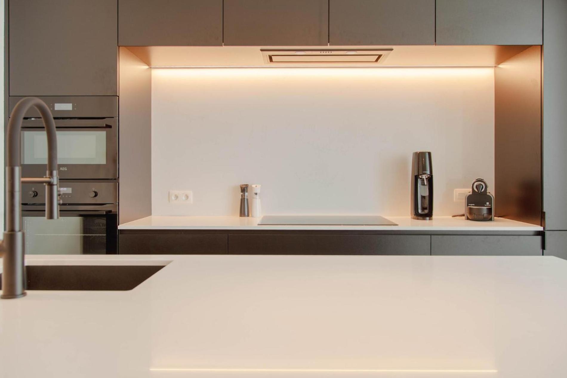 Serene In The Heart Of Apartment